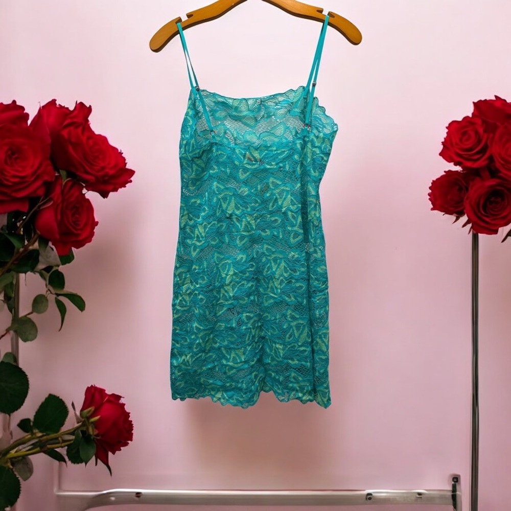 Lace cami blue and green